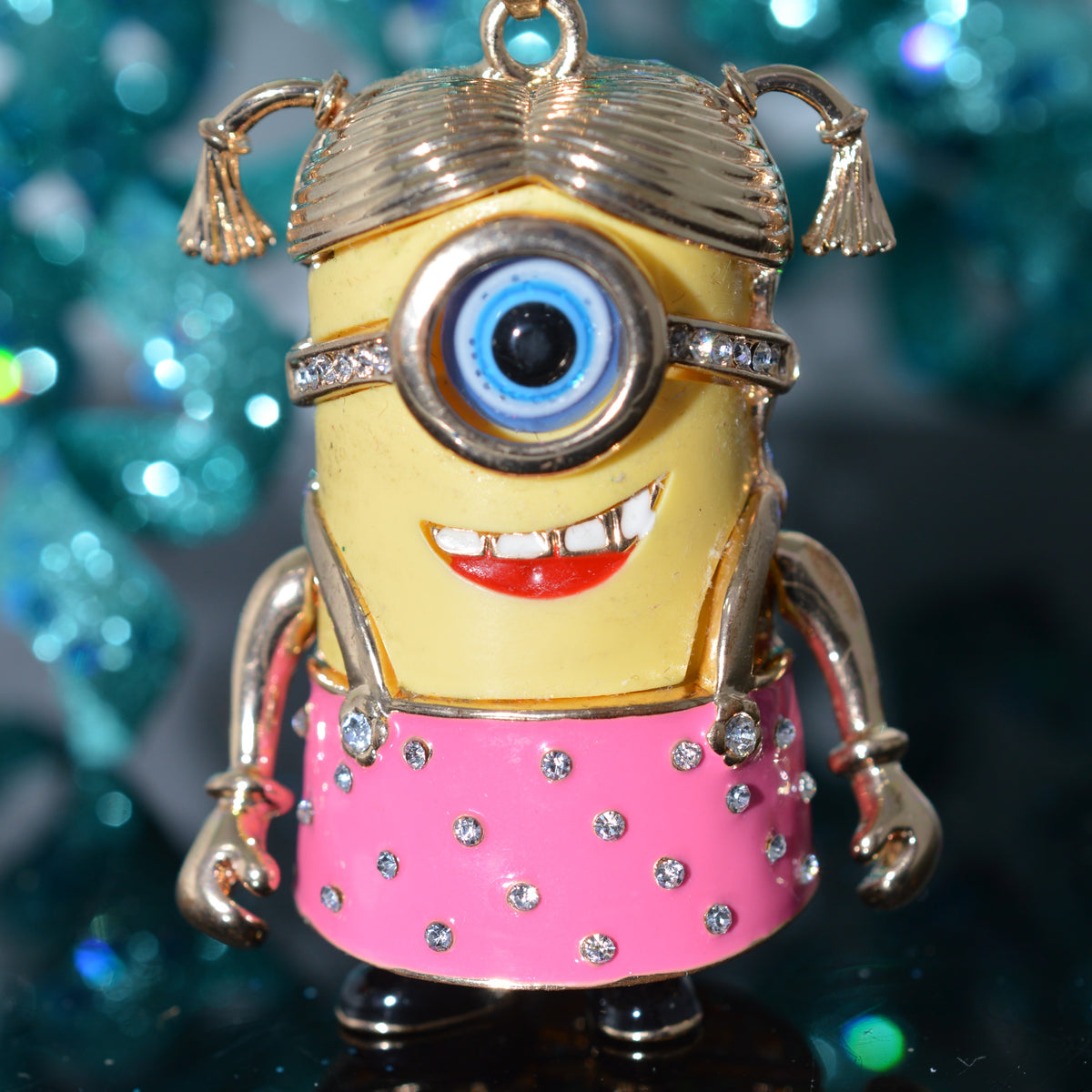 Adorable &quot;Minion&quot; necklace by Betsey Johnson