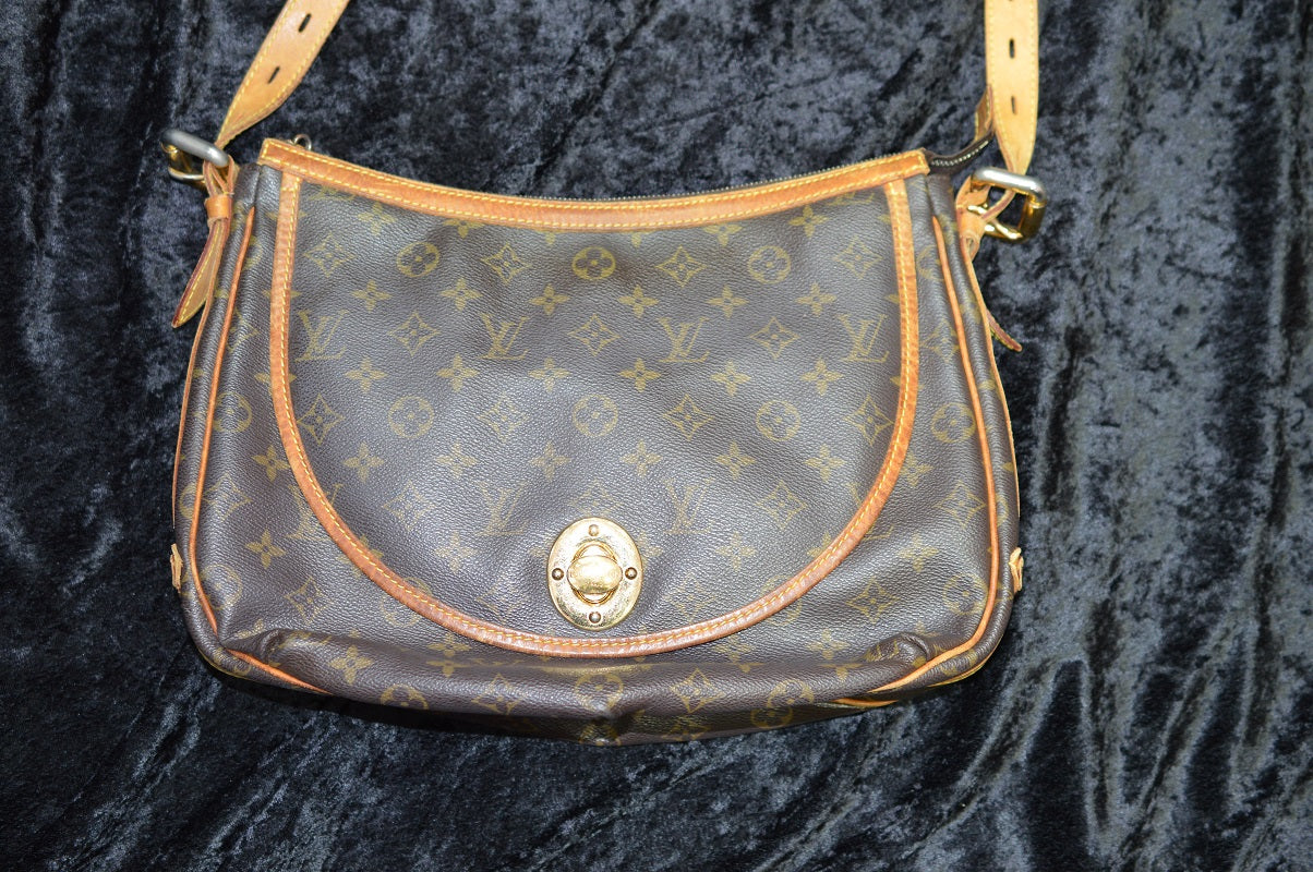 LV Sling Handbag For Women for sale in Ethiopia